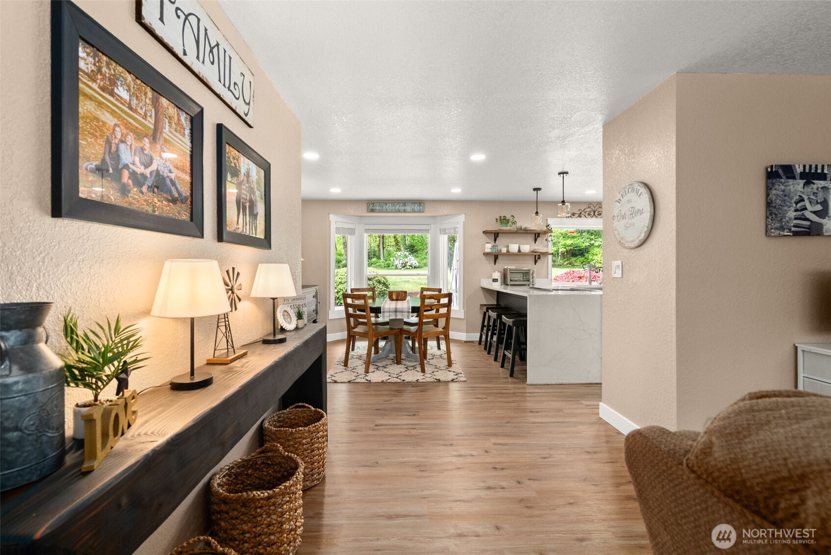 7247 SE Snowy Way , Port Orchard, WA 98367