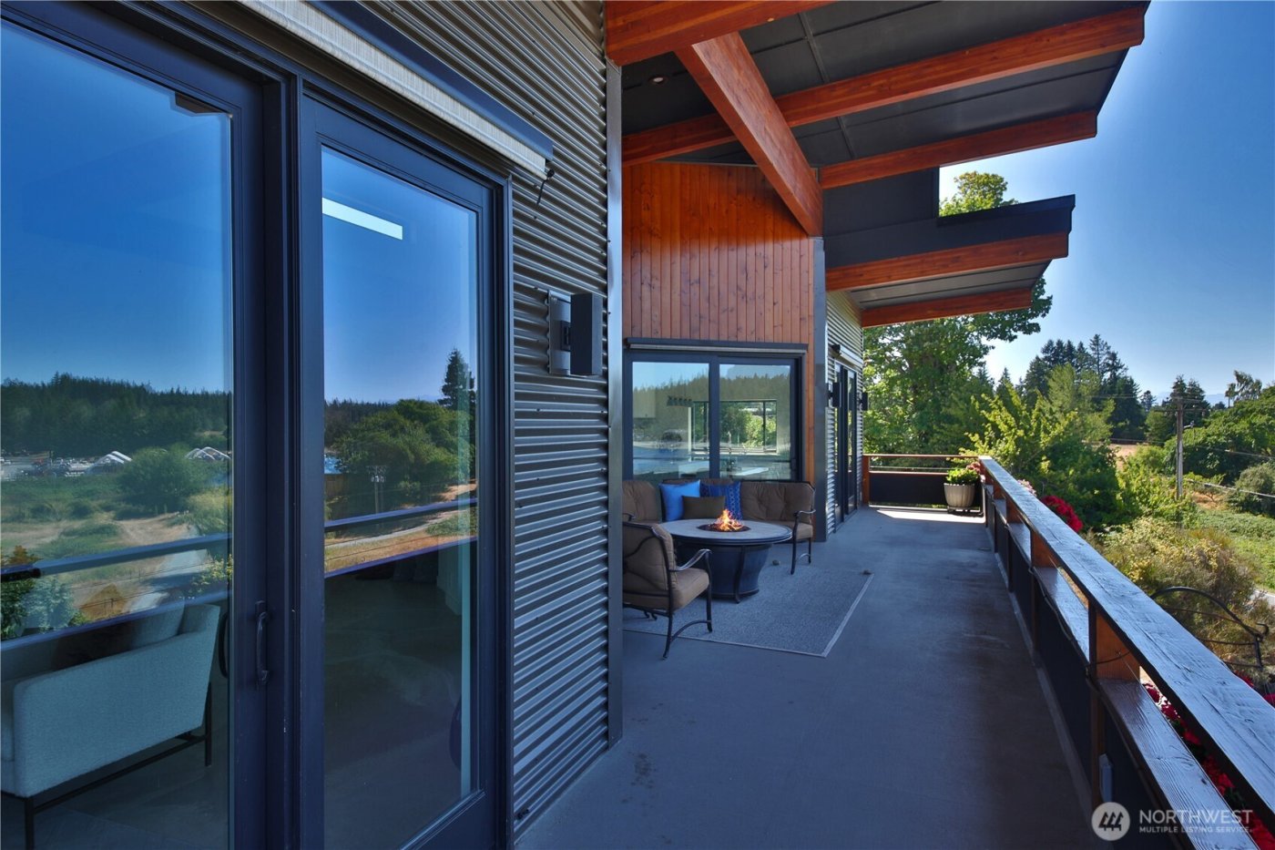 5453 Harborside Lane , Freeland, WA 98249