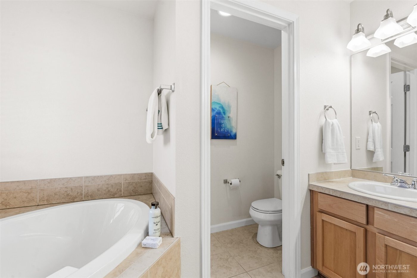 2017 NE 24th Place , Renton, WA 98056