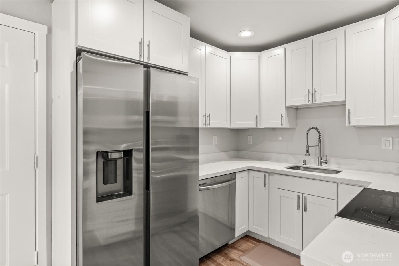 5635 Pacific Avenue , Tacoma, WA 98408