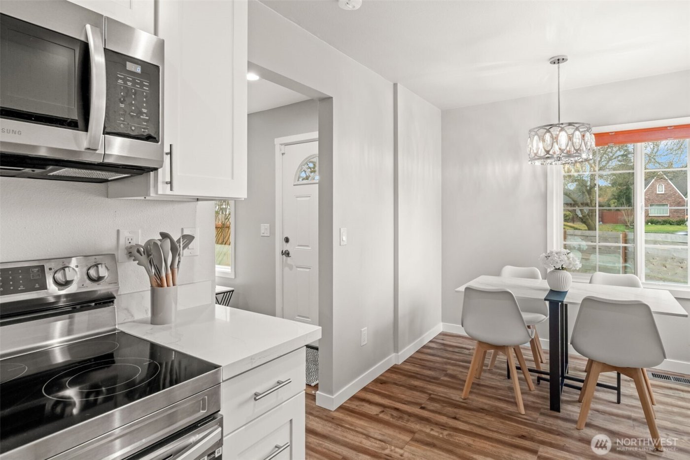 5635 Pacific Avenue , Tacoma, WA 98408