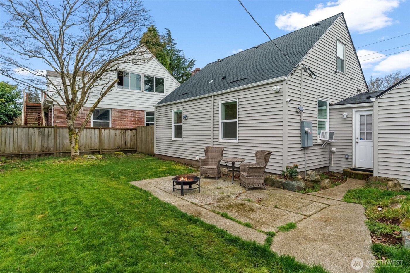 5635 Pacific Avenue , Tacoma, WA 98408