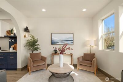 5037 25th Avenue SW, Seattle, WA 98106 - Photo 3