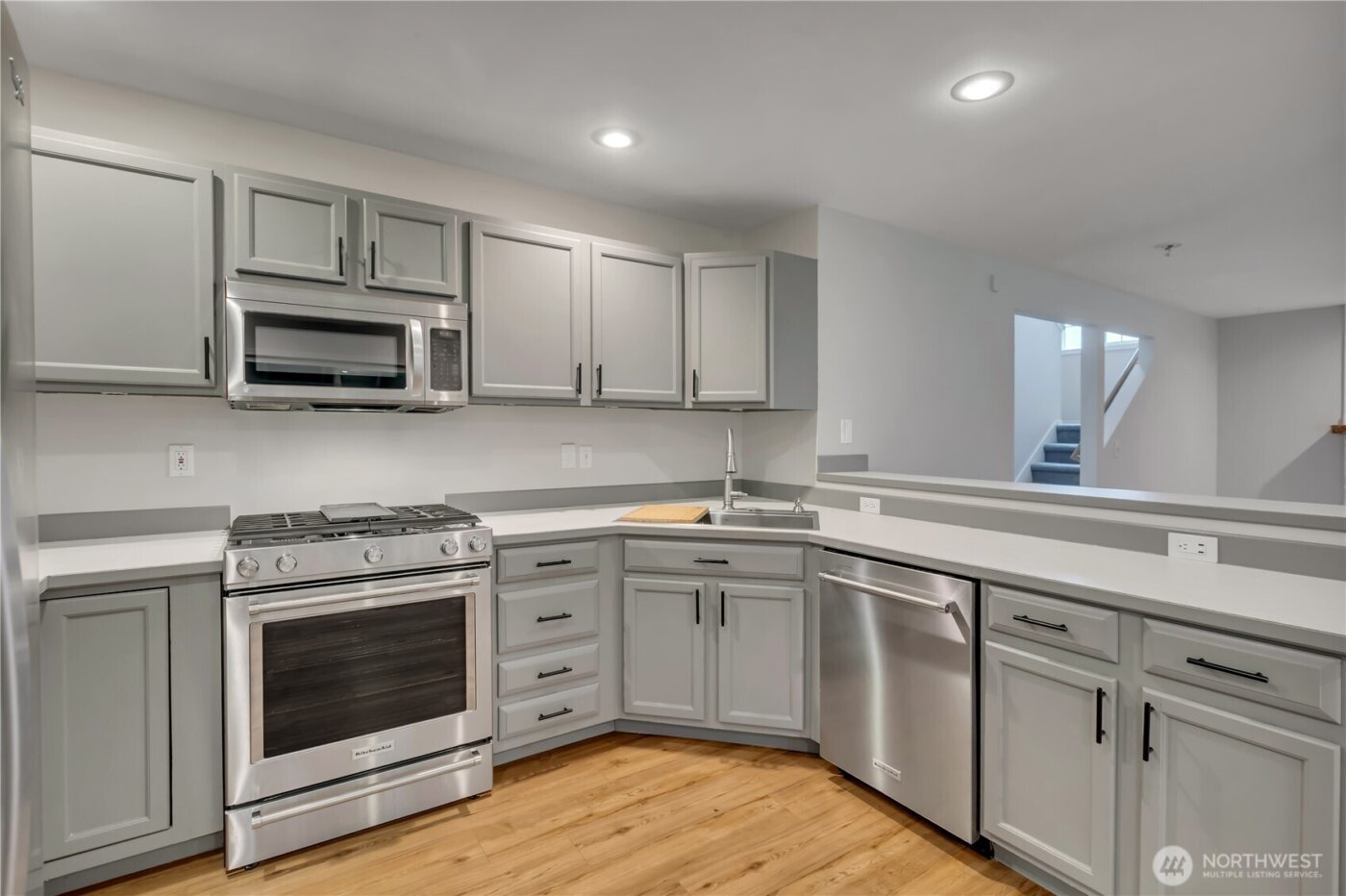 25608 Cumberland Way , Black Diamond, WA 98010