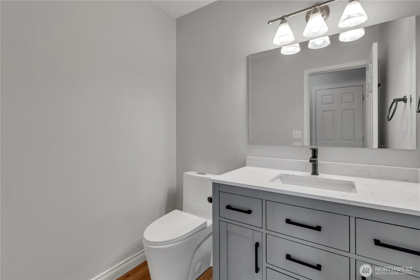 25608 Cumberland Way , Black Diamond, WA 98010