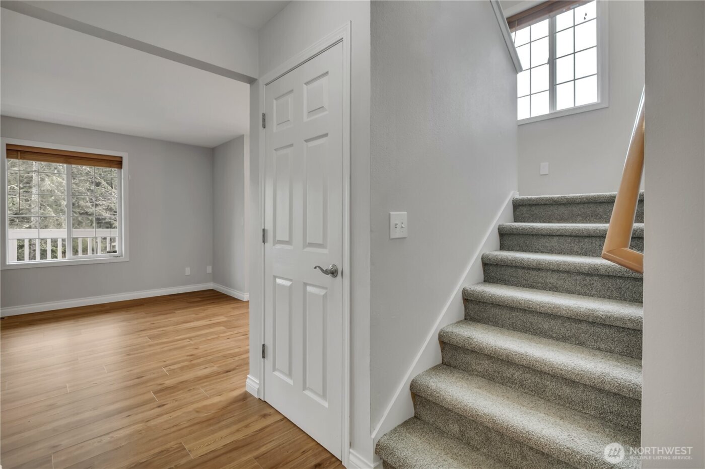 25608 Cumberland Way , Black Diamond, WA 98010