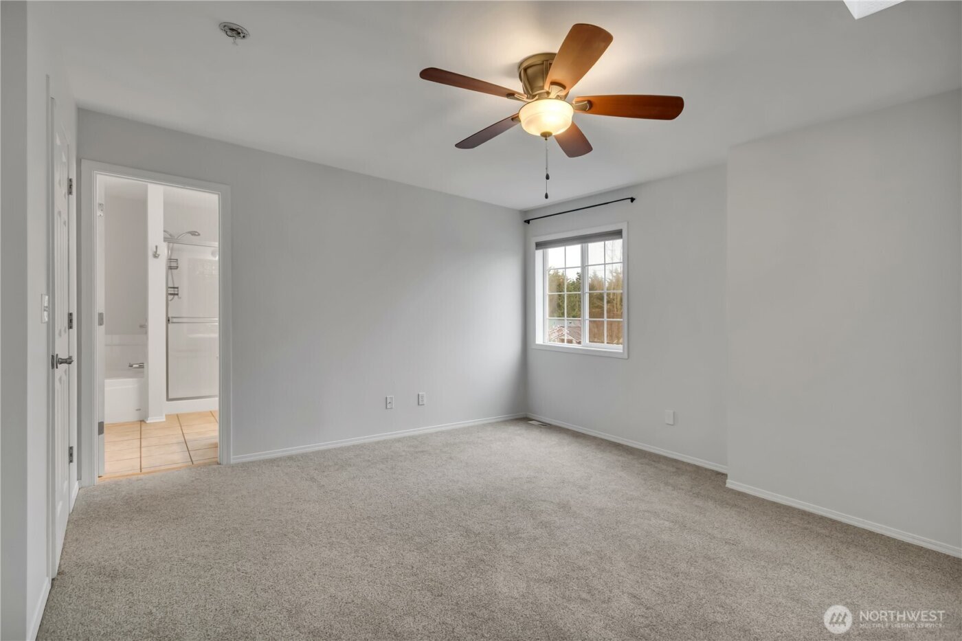 25608 Cumberland Way , Black Diamond, WA 98010