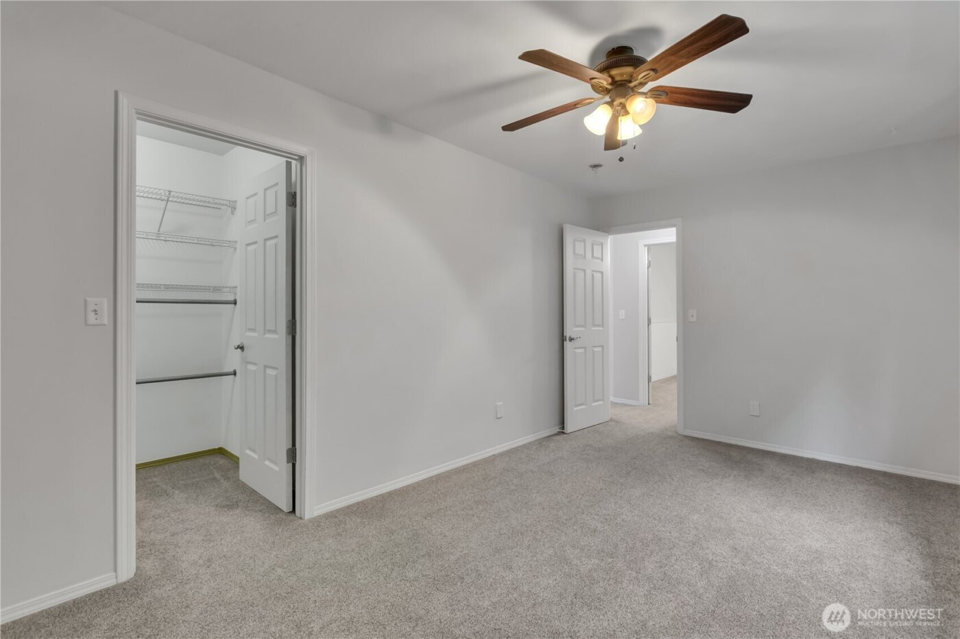 25608 Cumberland Way , Black Diamond, WA 98010