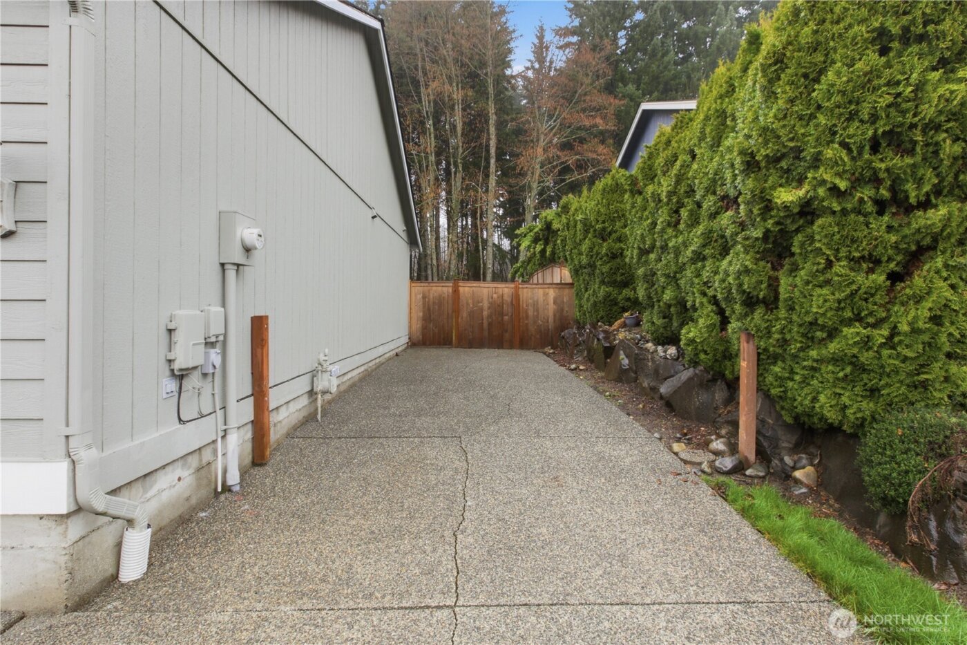 25608 Cumberland Way , Black Diamond, WA 98010