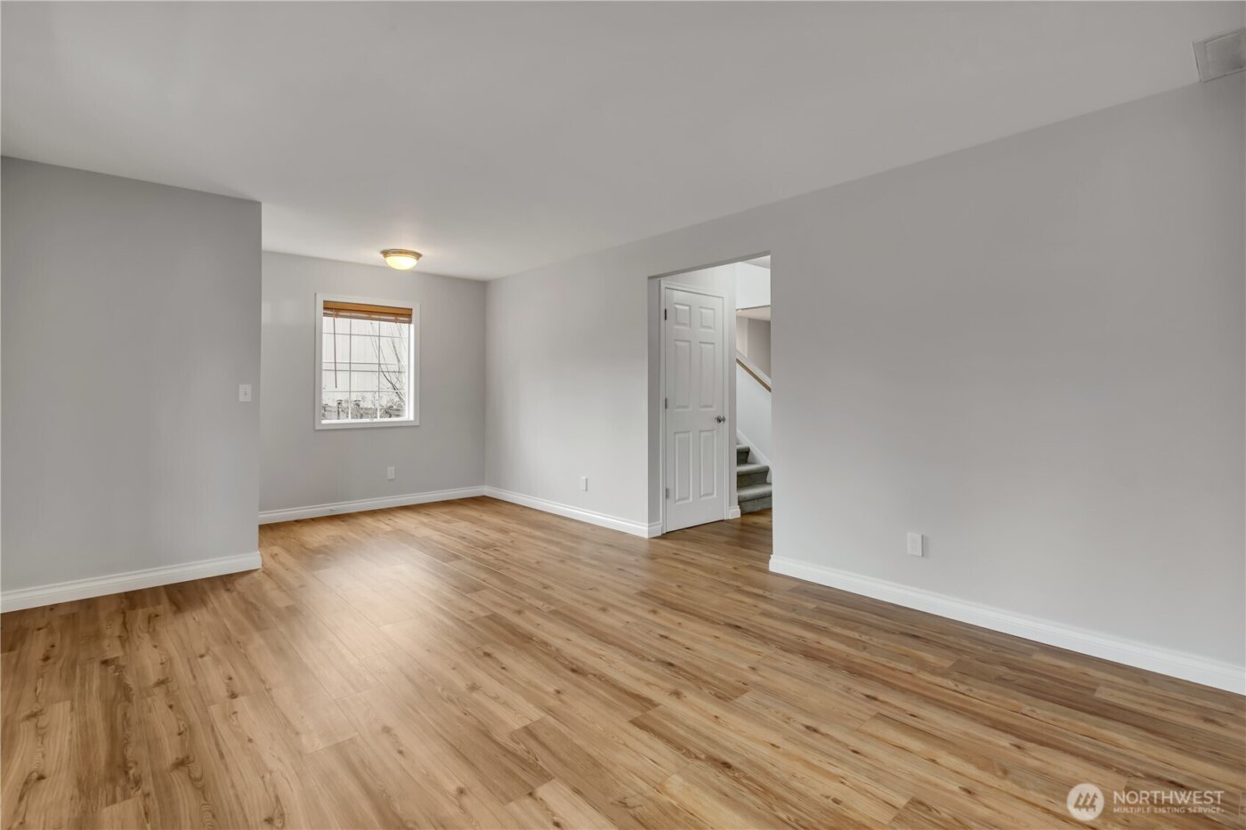 25608 Cumberland Way , Black Diamond, WA 98010