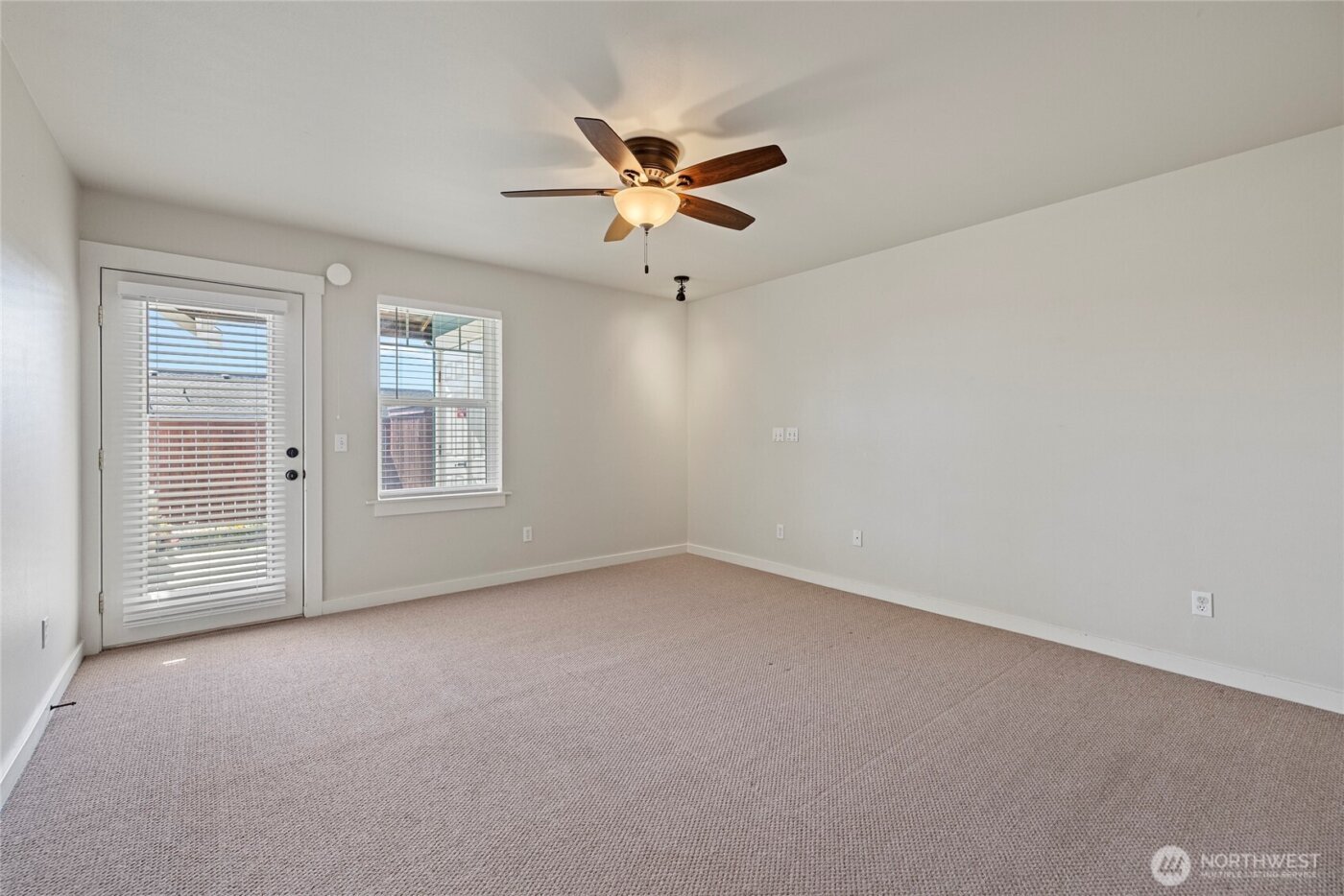 306 S Main Street #A1, Coupeville, WA 98239