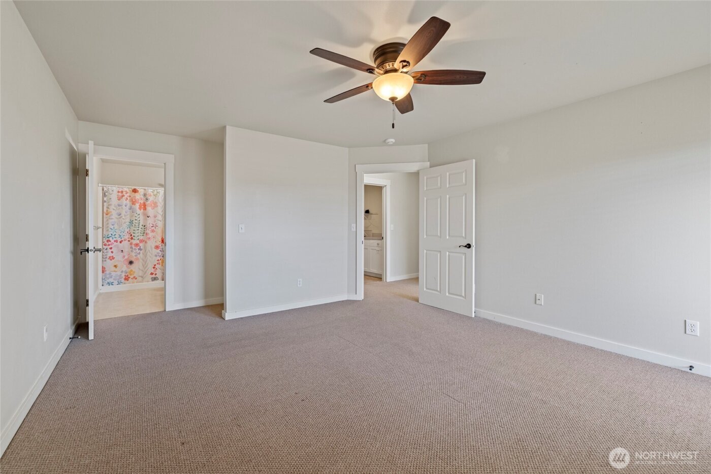 306 S Main Street #A1, Coupeville, WA 98239