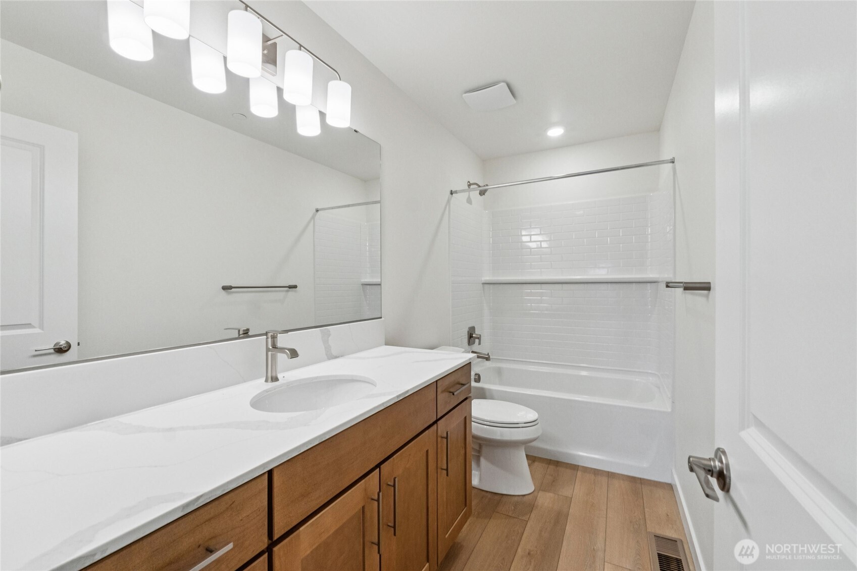 24237 13th Avenue SE #CR25, Bothell, WA 98021