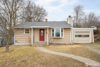 6004 N Douglas Dr , Spokane, WA 99205