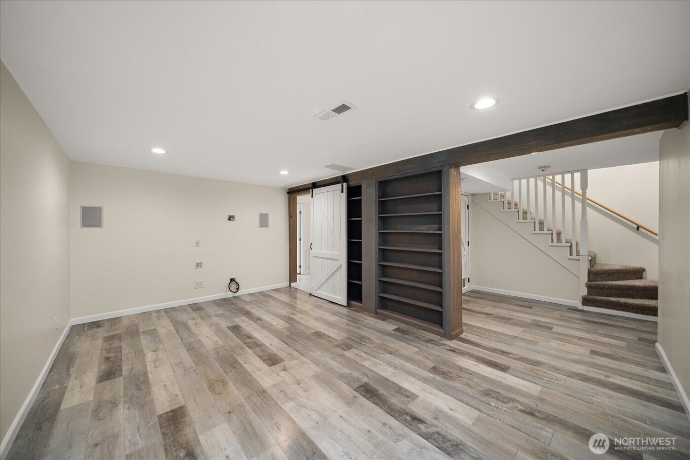 6004 N Douglas Dr , Spokane, WA 99205