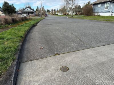 2501 Highland Avenue , Everett, WA 98201 - Photo 8