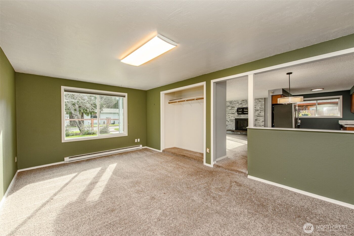 1225 W 17th St , Port Angeles, WA 98363