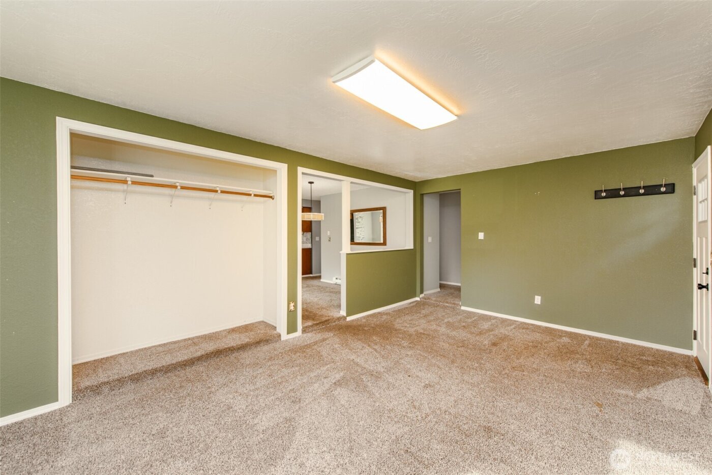 1225 W 17th St , Port Angeles, WA 98363