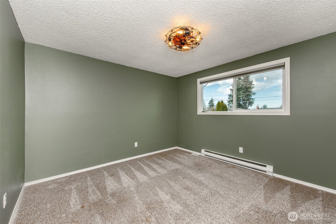 1225 W 17th St , Port Angeles, WA 98363