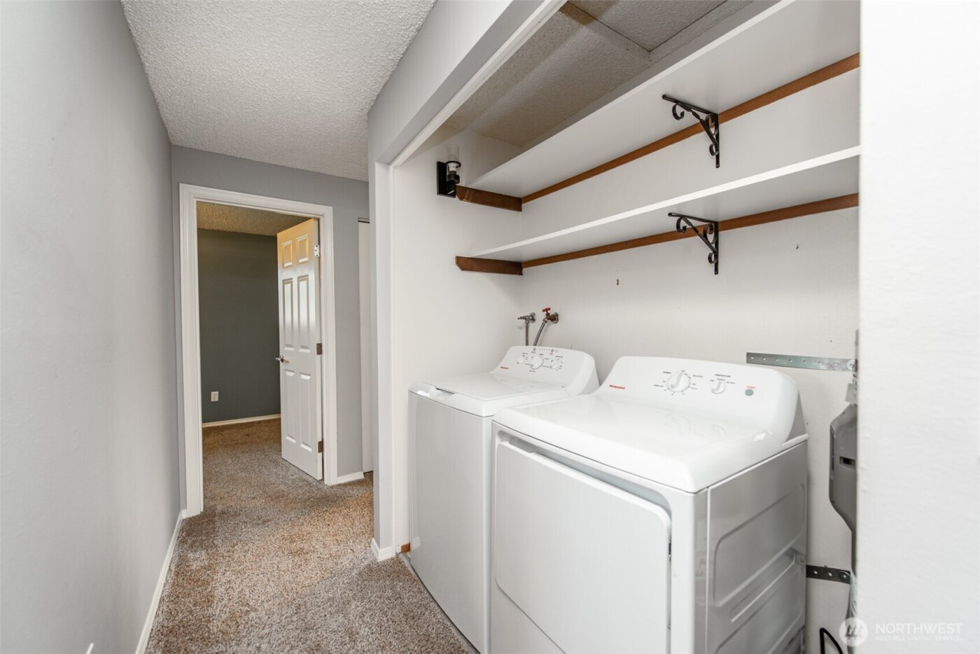 1225 W 17th St , Port Angeles, WA 98363