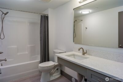623 Morris Street #E1, La Conner, WA 98257 - Photo 13