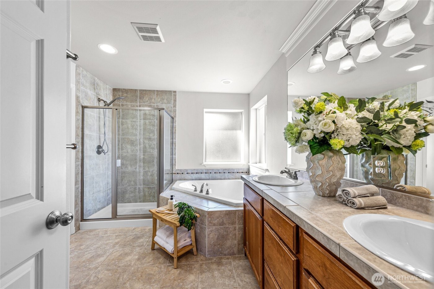 376 Graham Avenue NE, Renton, WA 98059