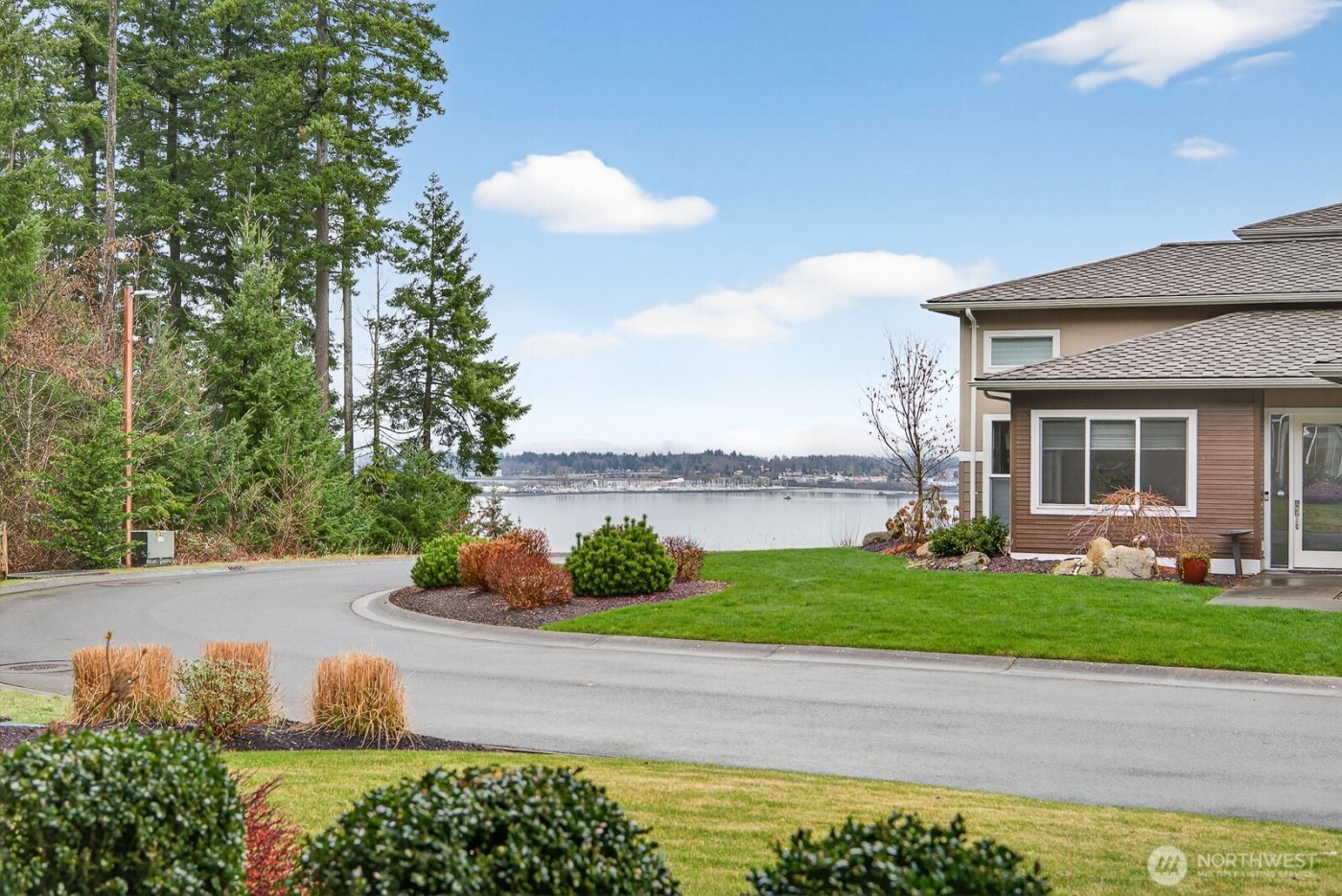 5481 Wood Duck Loop , Blaine, WA 98230