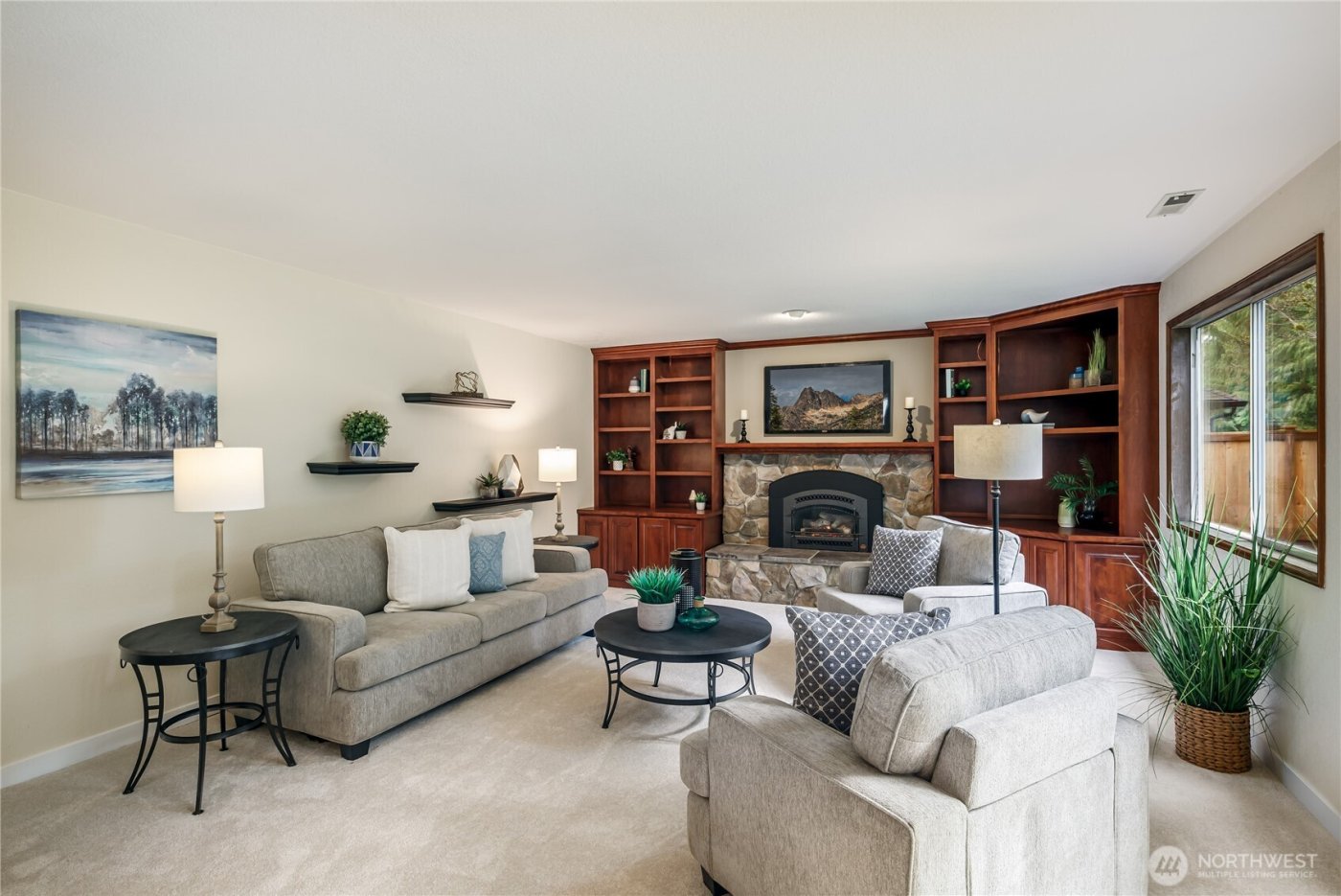 17215 NE 132nd Place , Redmond, WA 98052-2152