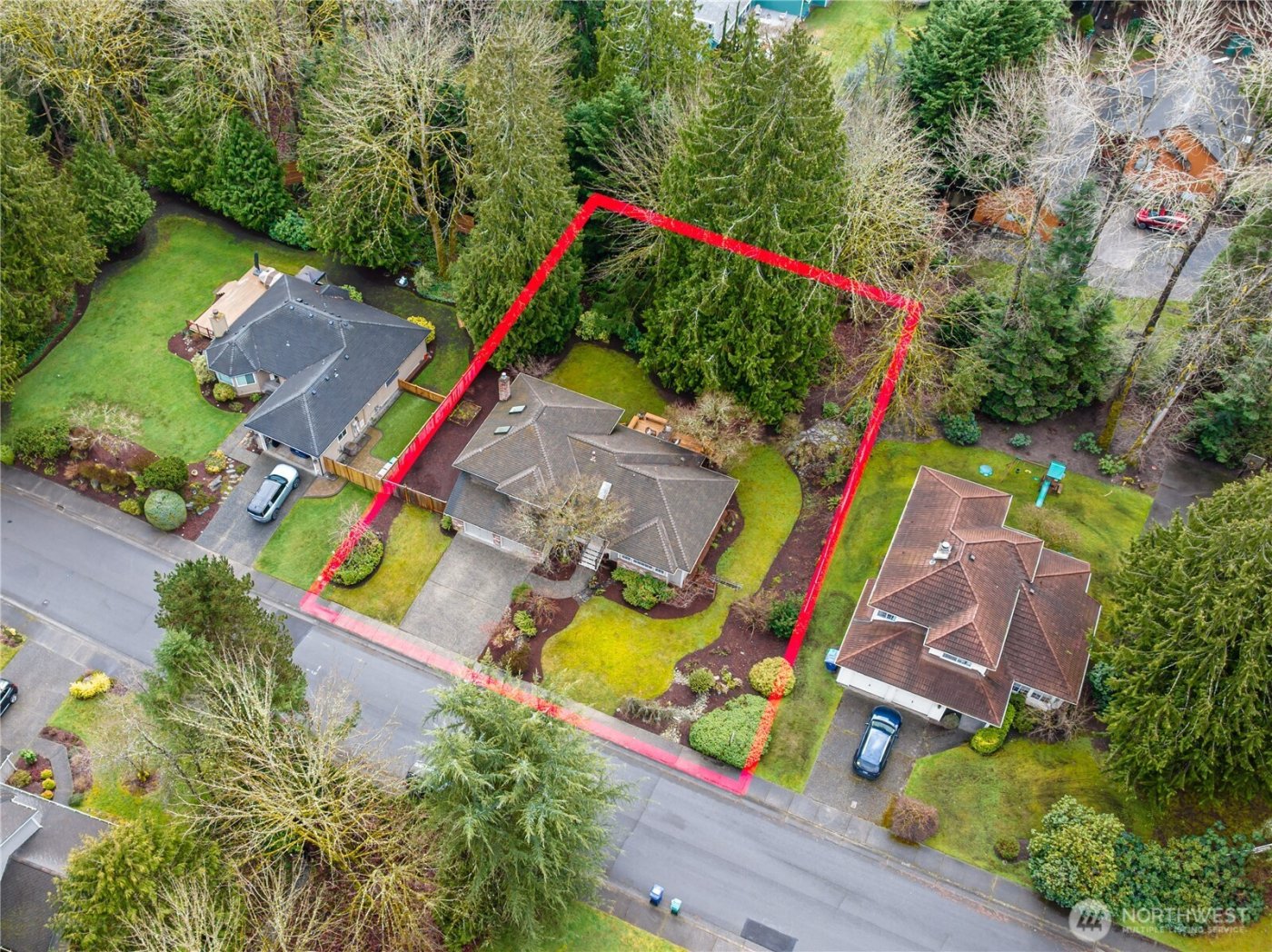 17215 NE 132nd Place , Redmond, WA 98052-2152