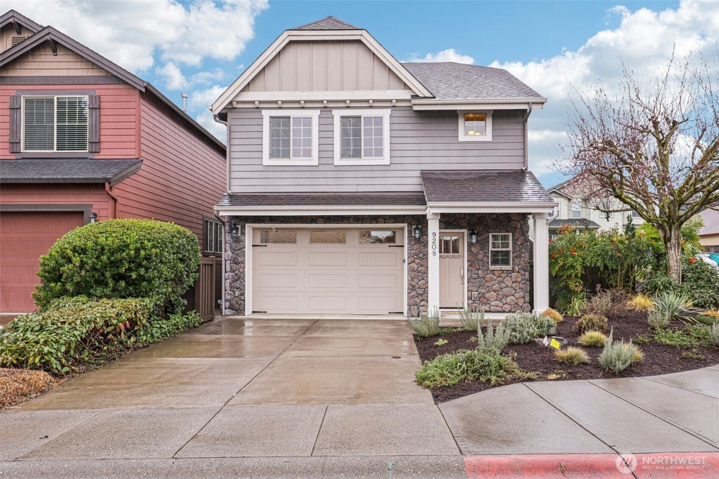 9208 NE 45th Place , Vancouver, WA 98665