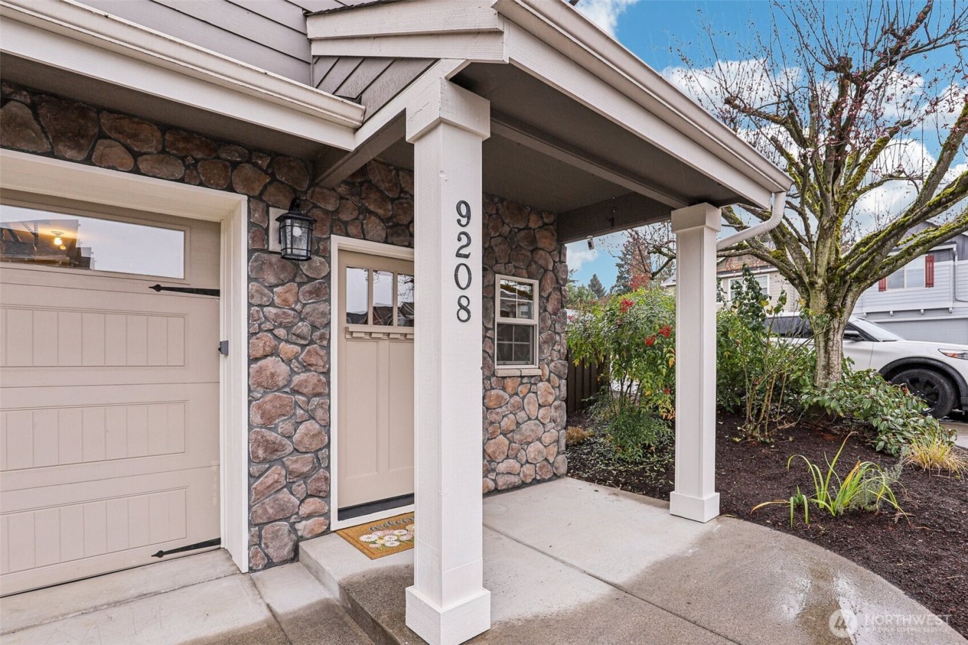 9208 NE 45th Place , Vancouver, WA 98665