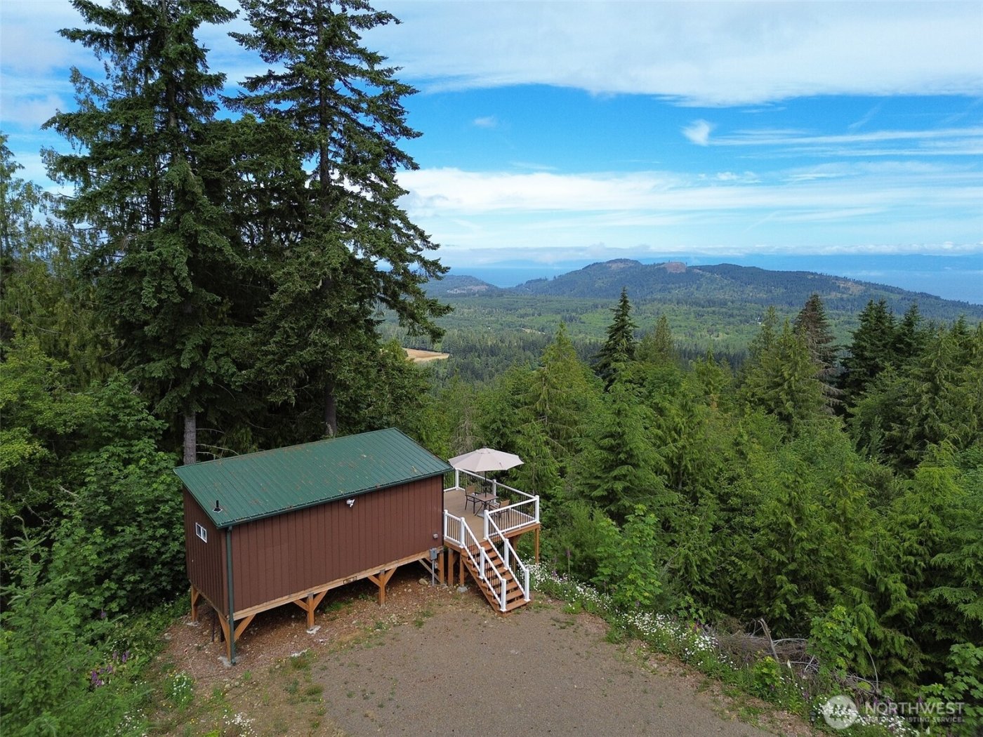 262 Break View Road , Port Angeles, WA 98363