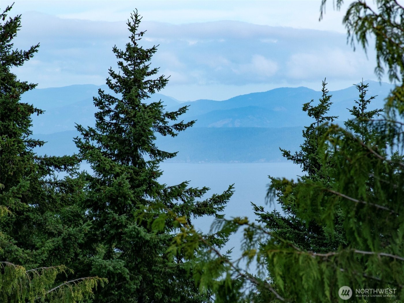 262 Break View Road , Port Angeles, WA 98363