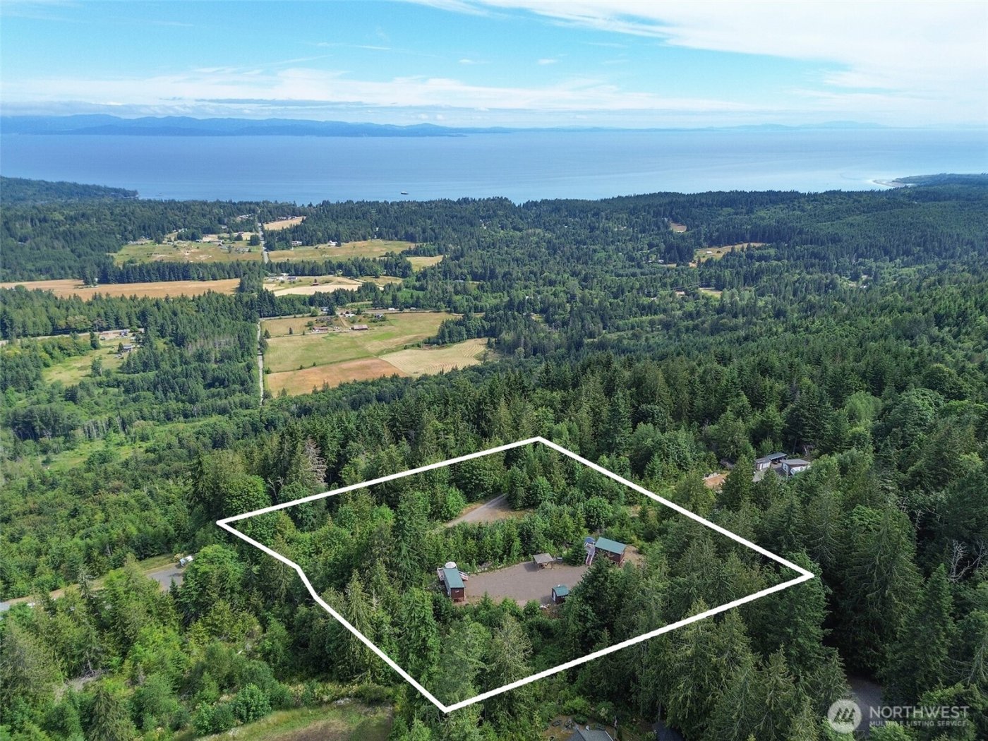 262 Break View Road , Port Angeles, WA 98363