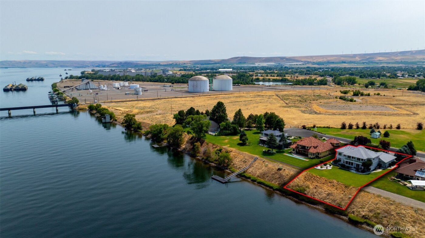 226102 E Donelson Drive , Kennewick, WA 99337