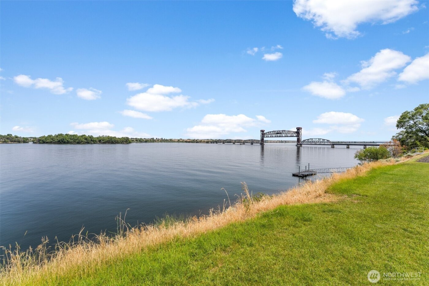 226102 E Donelson Drive , Kennewick, WA 99337