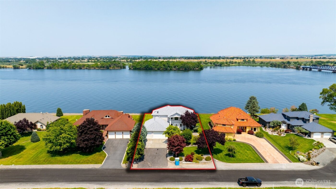 226102 E Donelson Drive , Kennewick, WA 99337