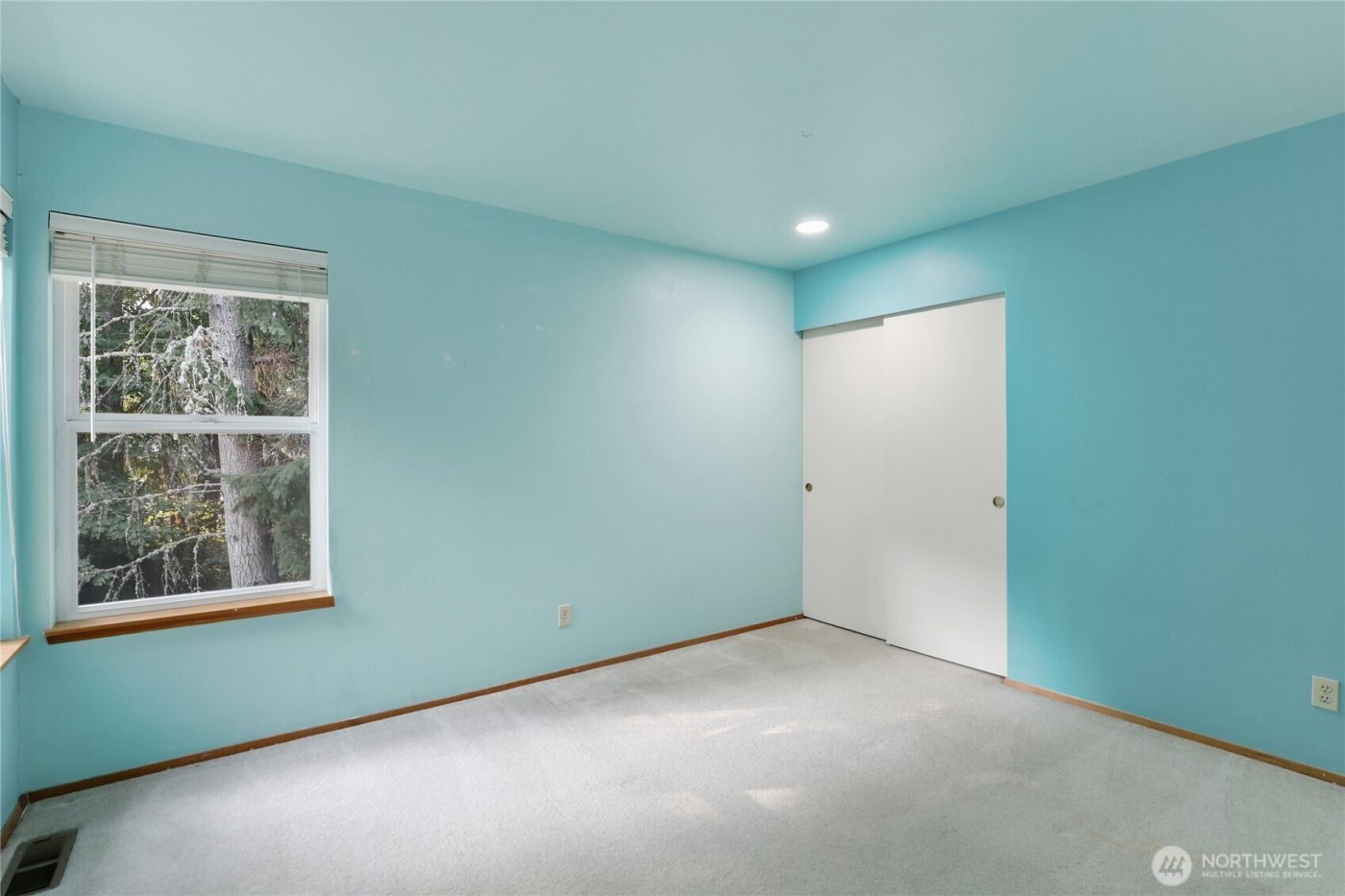 12698 Plateau Circle NW, Silverdale, WA 98383