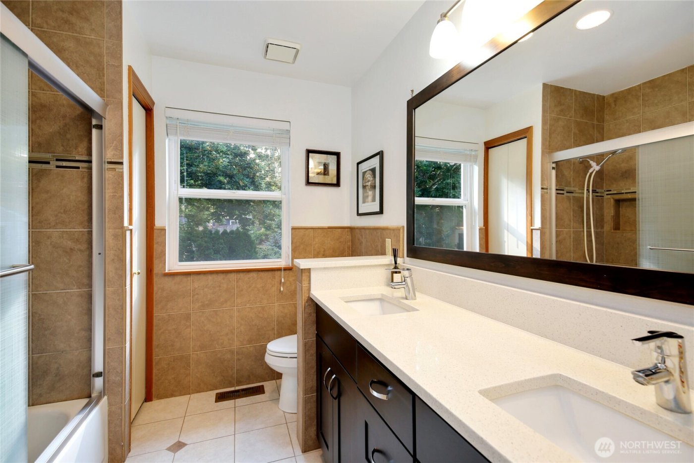 12698 Plateau Circle NW, Silverdale, WA 98383