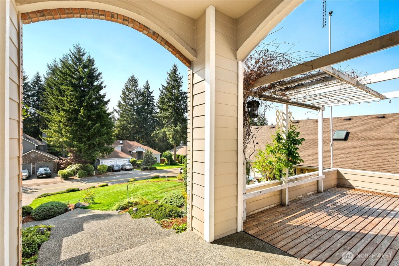 12698 Plateau Circle NW, Silverdale, WA 98383