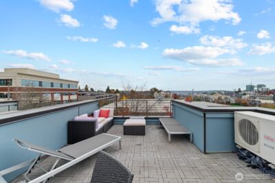 1422 E Cherry St , Seattle, WA 98122 - Photo 26