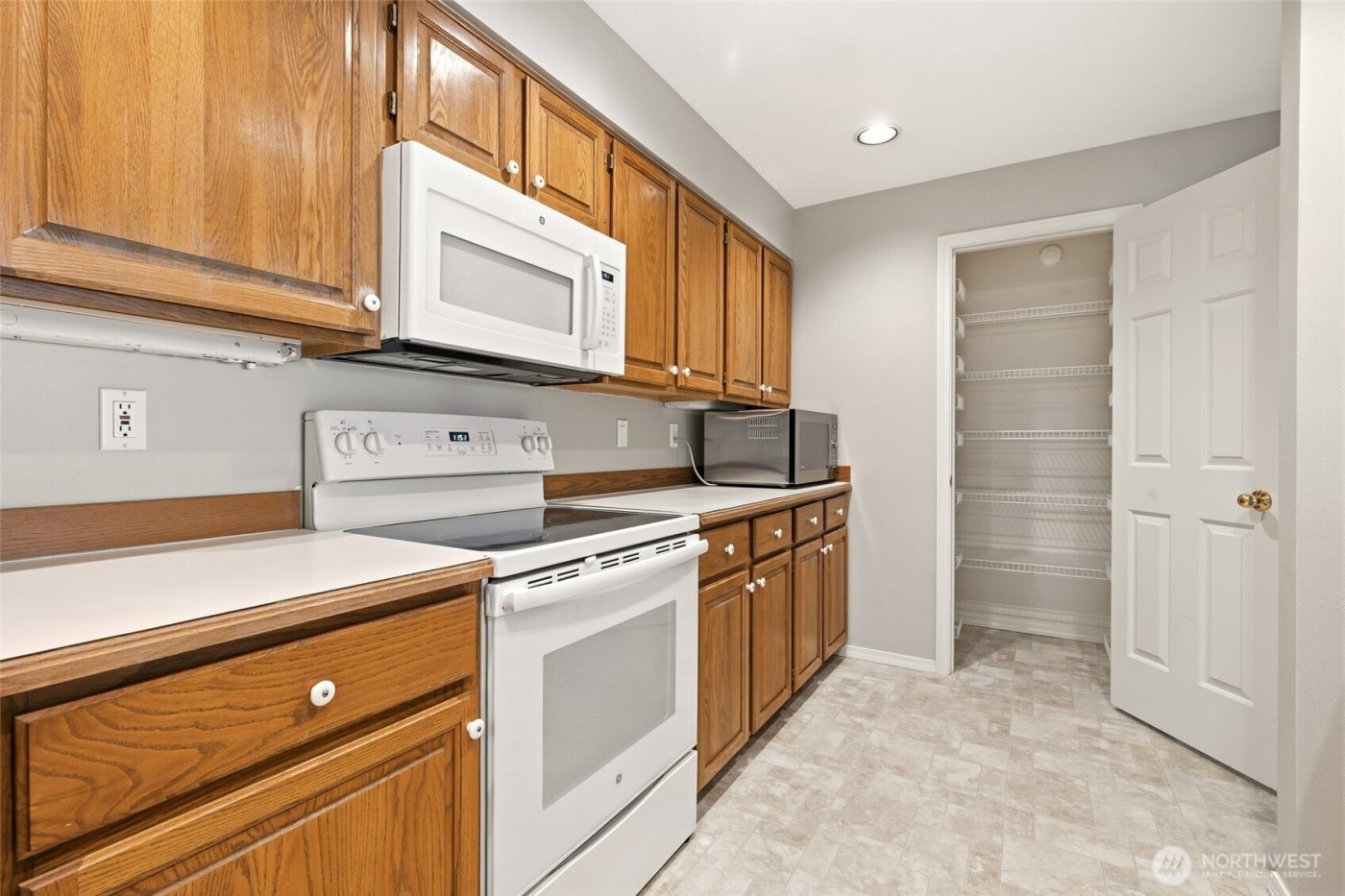 3626 224th Place SE #1314, Issaquah, WA 98029