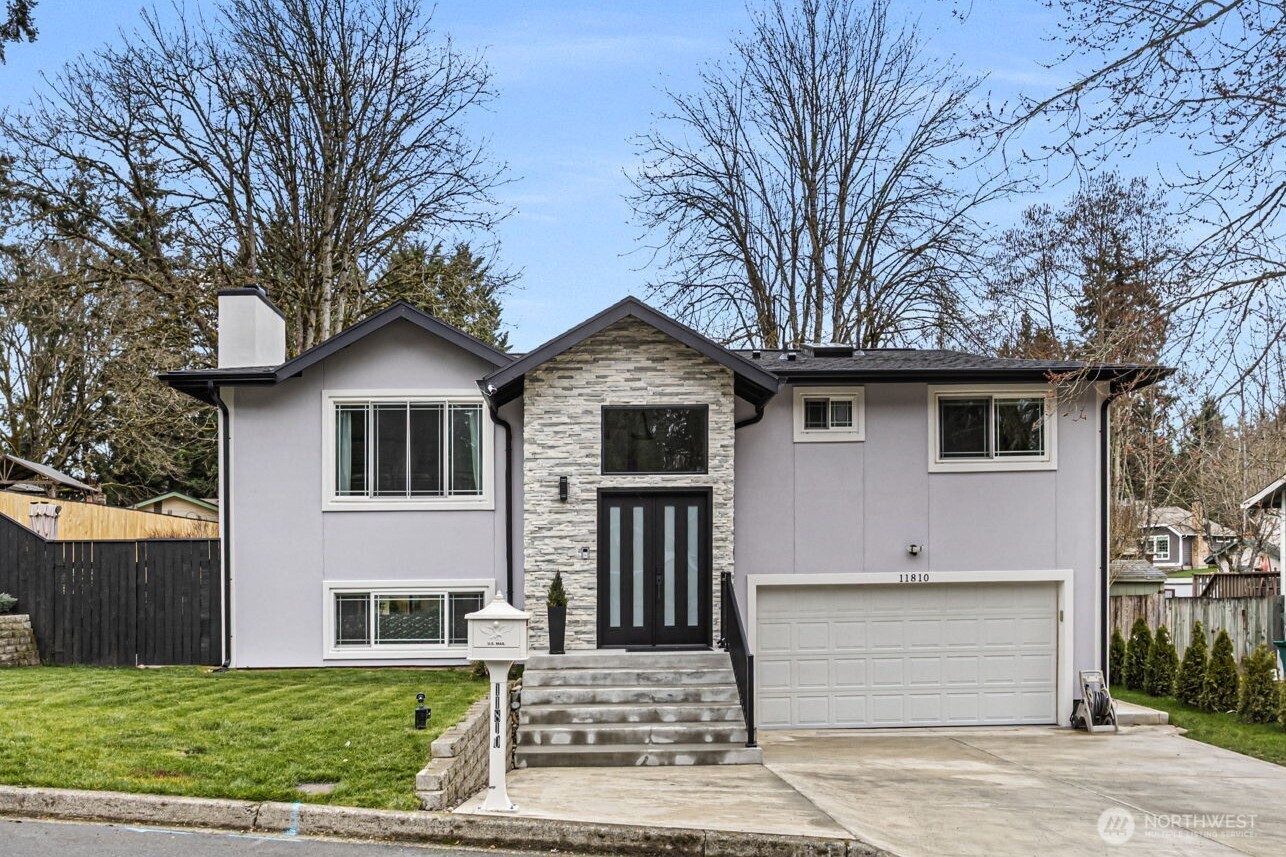 11810 SE 323rd Place , Auburn, WA 98092