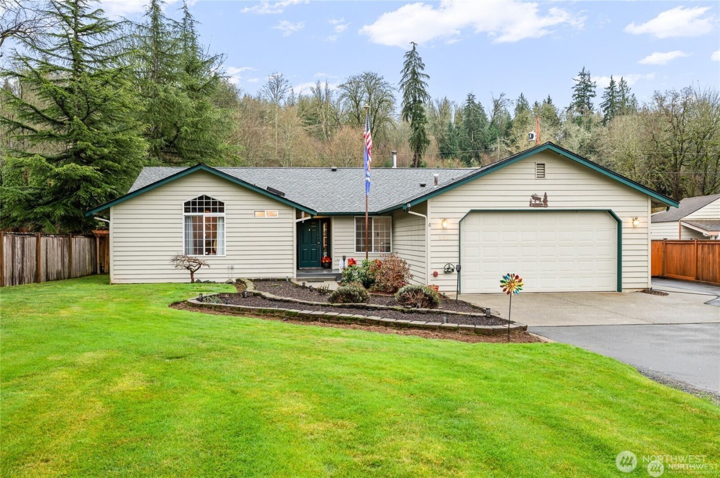 21211 89th Avenue NE, Arlington, WA 98223