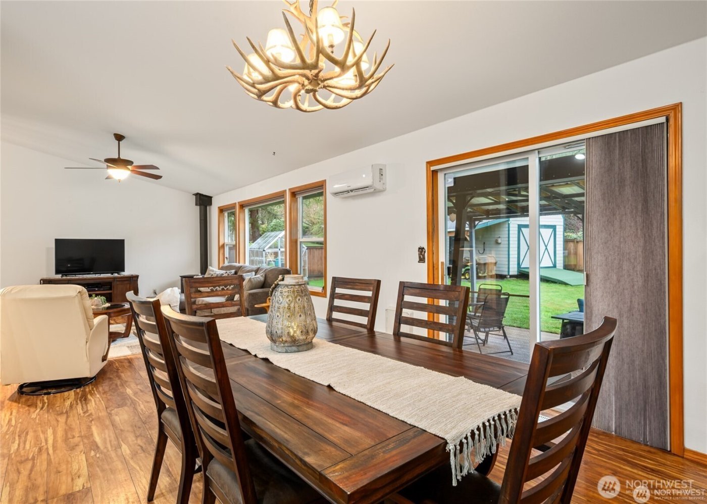 21211 89th Avenue NE, Arlington, WA 98223