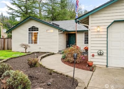 21211 89th Avenue NE, Arlington, WA 98223 - Photo 2