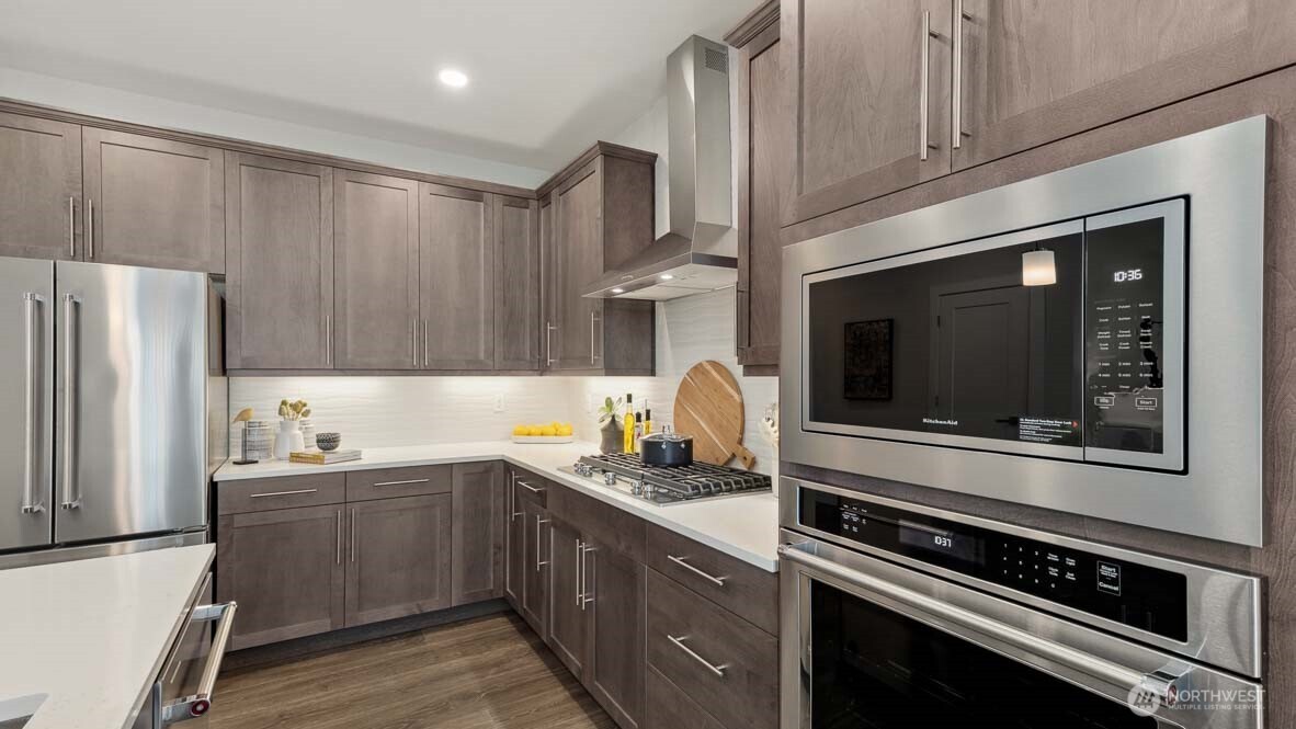 3823 194th Lane SE, Bothell, WA 98012