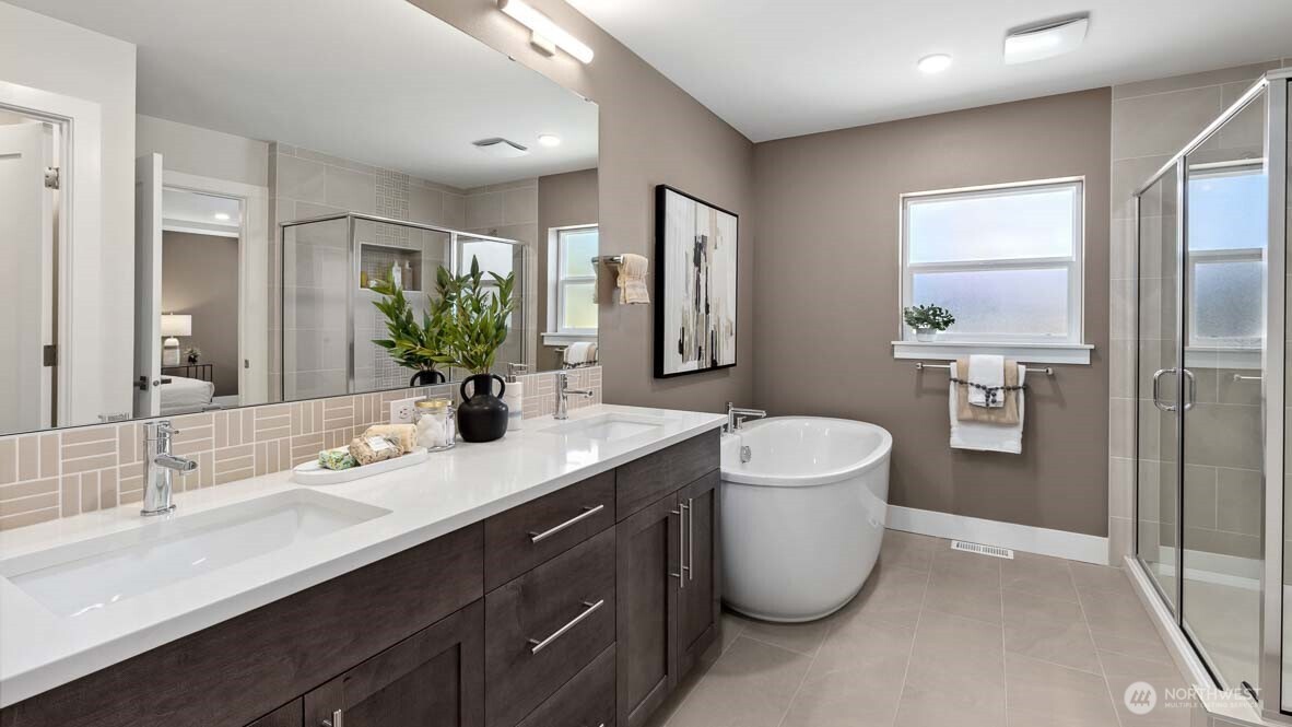 3823 194th Lane SE, Bothell, WA 98012