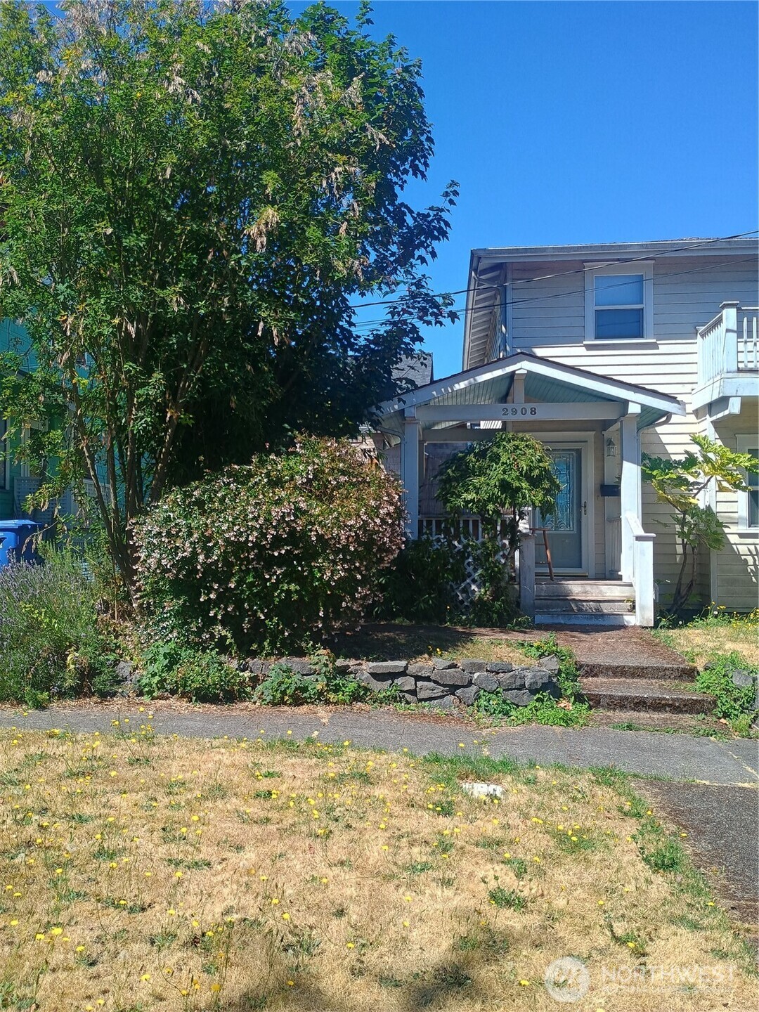 2908 N Lawrence Street , Tacoma, WA 98407
