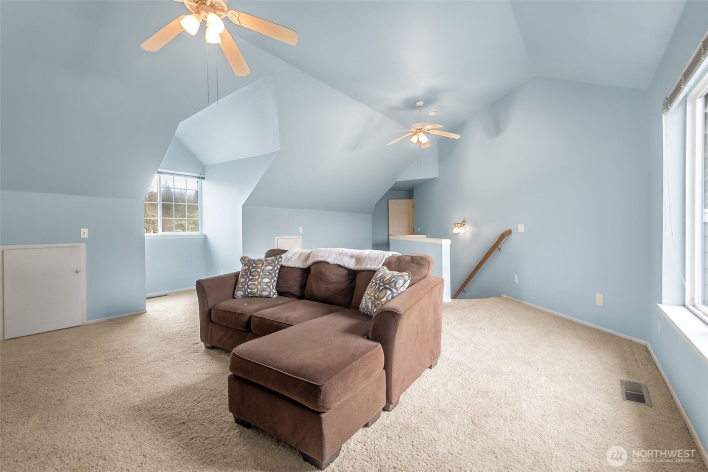 18525 SE 277th Place , Covington, WA 98042